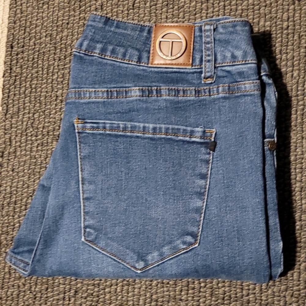 Tahari Kelly Style skinny jeans